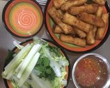 Hình bước làm 4 của món Chả giò tôm thịt