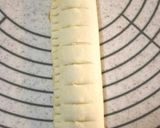 A picture of step 4 of Apple Pie Sticks.