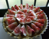 A picture of step 5 of Fig Tart.