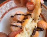 Foto langkah ke 3 dari resep Donat 3 bahan - Yoghurt.