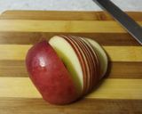 A picture of step 2 of Apple Rose Pastry.