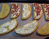Foto del paso 6 de la receta: Surtido de pan con ajo