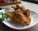 A picture of step 6 of Deep-fried Soy Sauce and Garlic Chicken Thigh Marinated in Yogurt.
