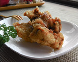 A picture of step 6 of Deep-fried Soy Sauce and Garlic Chicken Thigh Marinated in Yogurt.