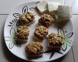 A picture of step 9 of Chicken Stuffed Paneer Butter Masala.