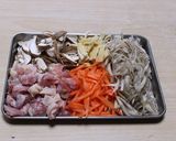 A picture of step 1 of [Farmhouse Recipe] Chicken Chirashi Sushi.
