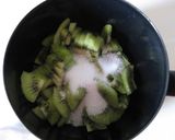 A picture of step 3 of Banana & Kiwi Muffins with Yogurt.