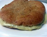 A picture of step 3 of Italian Cheese Pita.