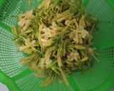 Foto langkah ke 1 dari resep Tumis Bunga dan Daun Pepaya.
