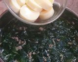 Foto langkah ke 4 dari resep Miyeok-guk (Sup Rumput Laut) ☆Minggu 15☆.