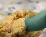 A picture of step 3 of Chinese Crumbly Cookies (Taosu, 桃酥).