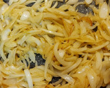 Foto del paso 1 de la receta: Pollo a la mostaza con cebolla