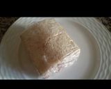 Une image de l'étape 1 de Sandwiche de pain de mie aux fraises.