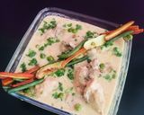 A picture of step 7 of Chicken in white sauce.