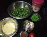 मेथी मटर मलाई (Methi Matar malai recipe in Hindi) रेसिपी चरण 1 फोटो