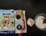 A picture of step 1 of Fried Tofu.