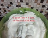 Foto langkah ke 4 dari resep Marble Cake lembut dan enak.