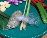 Foto langkah ke 1 dari resep Nasi Liwet Tanpa Santan (Rice Cooker).