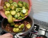 A picture of step 6 of Musakka (kinda ratatouille with chopped meat).