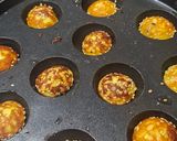 A picture of step 4 of One bite handvo.