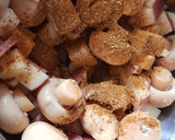 Foto del paso 1 de la receta: Papas con champiñones especiados en leche de coco