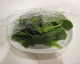 A picture of step 1 of Spinach and Ham with Eggs.