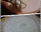 A picture of step 5 of Ladybirds Home Made Strawberry Ice Cream ..