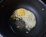 A picture of step 1 of Andhra Uggani/puffed rice upma.