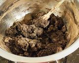A picture of step 4 of Chocolate Peppermint Crunch Cookies.