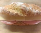 A picture of step 4 of Parisienne Sandwich Ham and Cheese.