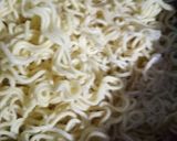 Foto langkah ke 2 dari resep Tahu mi goreng.