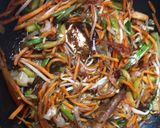 Foto del paso 2 de la receta: Wok de Verduras salteadas con fideos caseros
