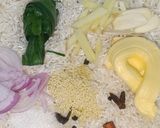Gambar langkah 3 resipi Nasi Ayam Kukus.