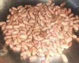 A picture of step 1 of Rajma soup.