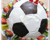 A picture of step 13 of Soccer Ball Cake.