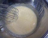 A picture of step 3 of Chewy Western-Style Dorayaki.