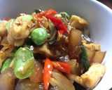 Foto langkah ke 5 dari resep Oseng-oseng Kikil asam manis“Kill As Em”.