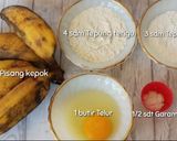 Foto langkah ke 1 dari resep Pisang Goreng dengan Aneka Topping yang Enak dan Lezat.
