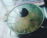 A picture of step 3 of Oats Upma.