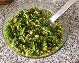 Foto del paso 1 de la receta: Entre pebre y chimichurri
