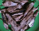 Foto langkah ke 5 dari resep Tumis Ikan Pe (Ikan Pari) Bumbu Pedas.