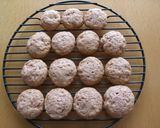 A picture of step 6 of Chunky Strawberry Cookies.