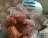 A picture of step 1 of Tomato Braised Beef.