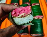 Foto langkah ke 7 dari resep Lemper isi ayam Merah Putih (1249).