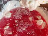 My keto sugar free strawberry jelly/jello fluff/mousse 🍓🍨