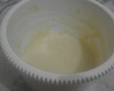 Foto langkah ke 3 dari resep BoLu Tape No Mixer HasiL mengembang.
