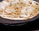 A picture of step 5 of Moong paratha.
