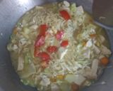 Foto langkah ke 8 dari resep Soto Indomie Sayuran tanpa Daging ala FD ala kadarnya 😄🙈.
