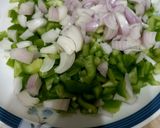 A picture of step 1 of Fried shimla mirch 🫑🫑🌰.