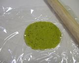 A picture of step 6 of Turtle-Shaped Melon Bread in the Microwave.